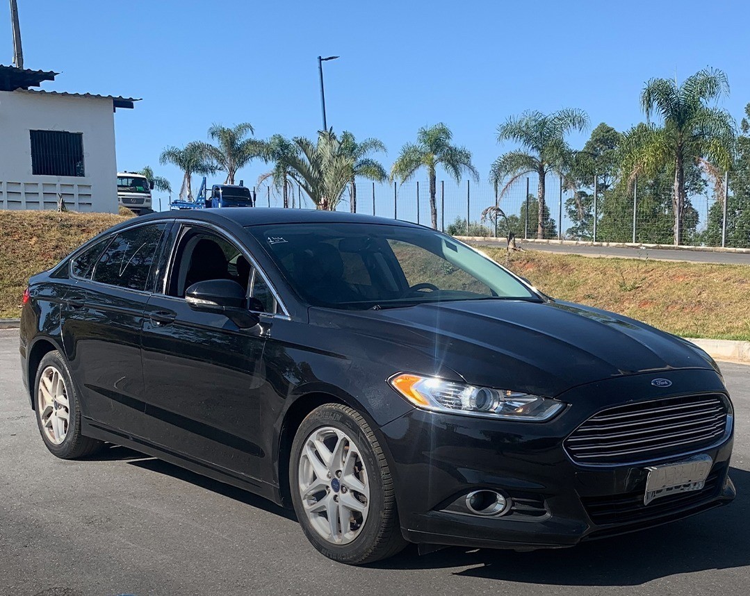 LOTE 31 FORD FUSION FLEX B 2015/2016