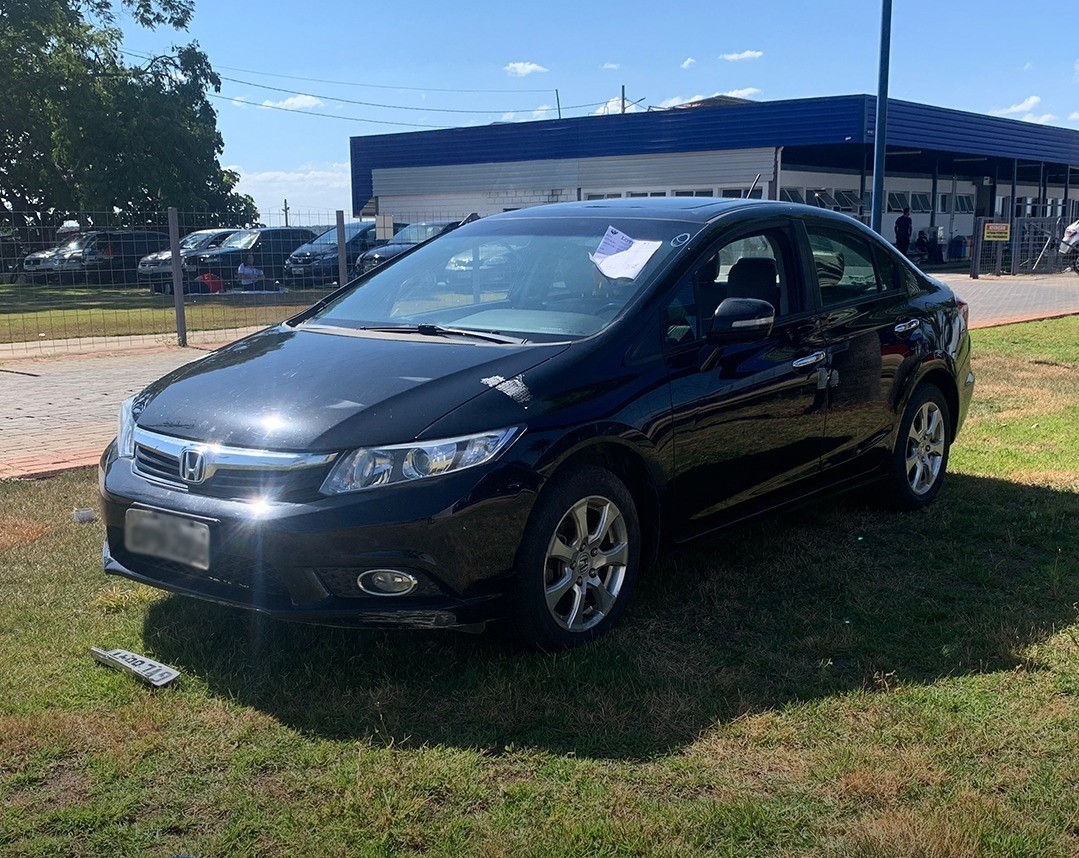 LOTE 33 HONDA CIVIC EXR 2013/2014