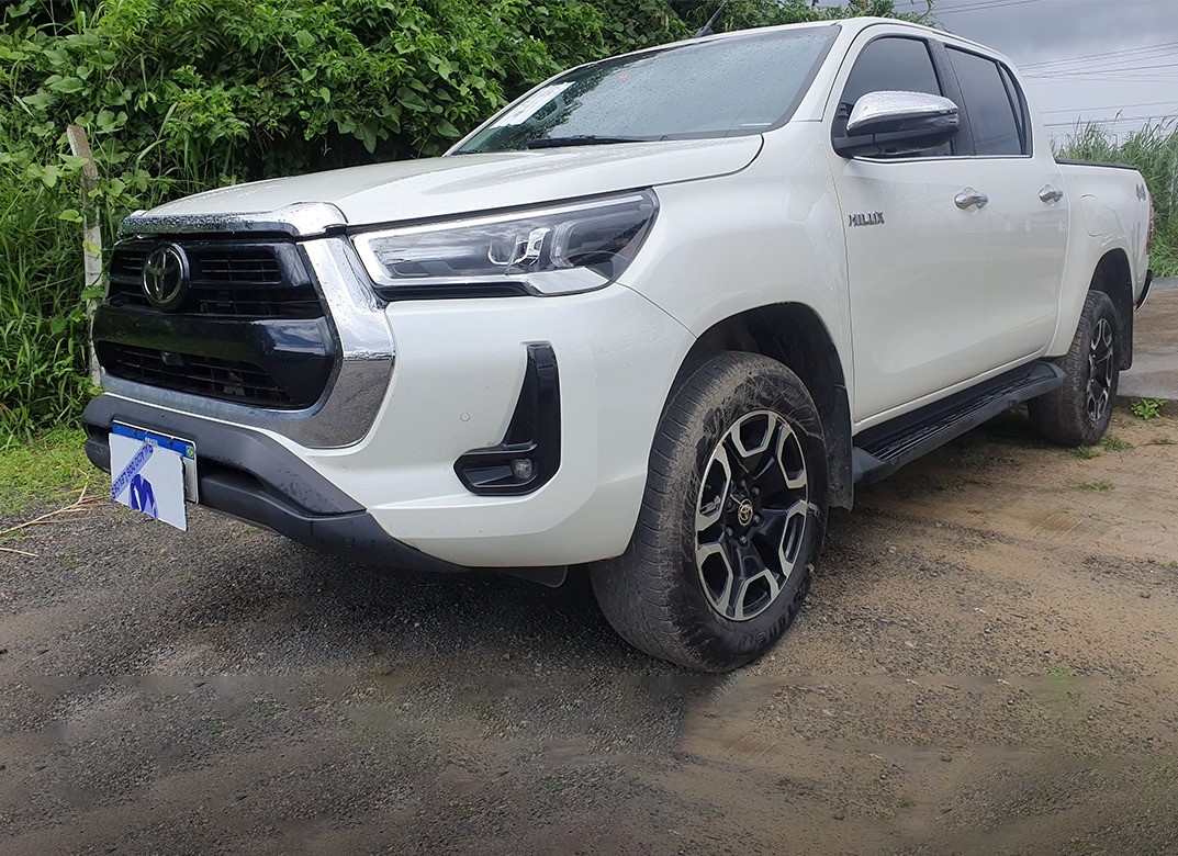LOTE 25 TOYOTA HILUX  SRX - 2022/2022