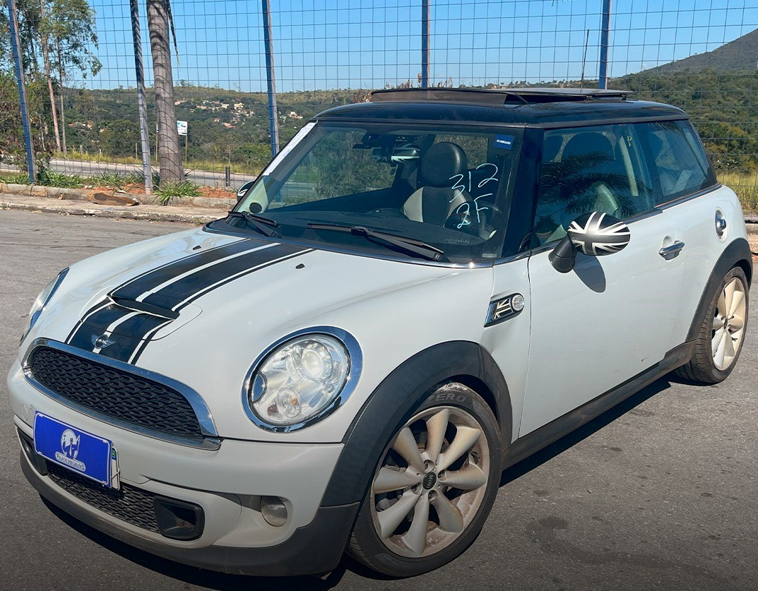 LOTE 31 MINI COOPER S - 2010/2011