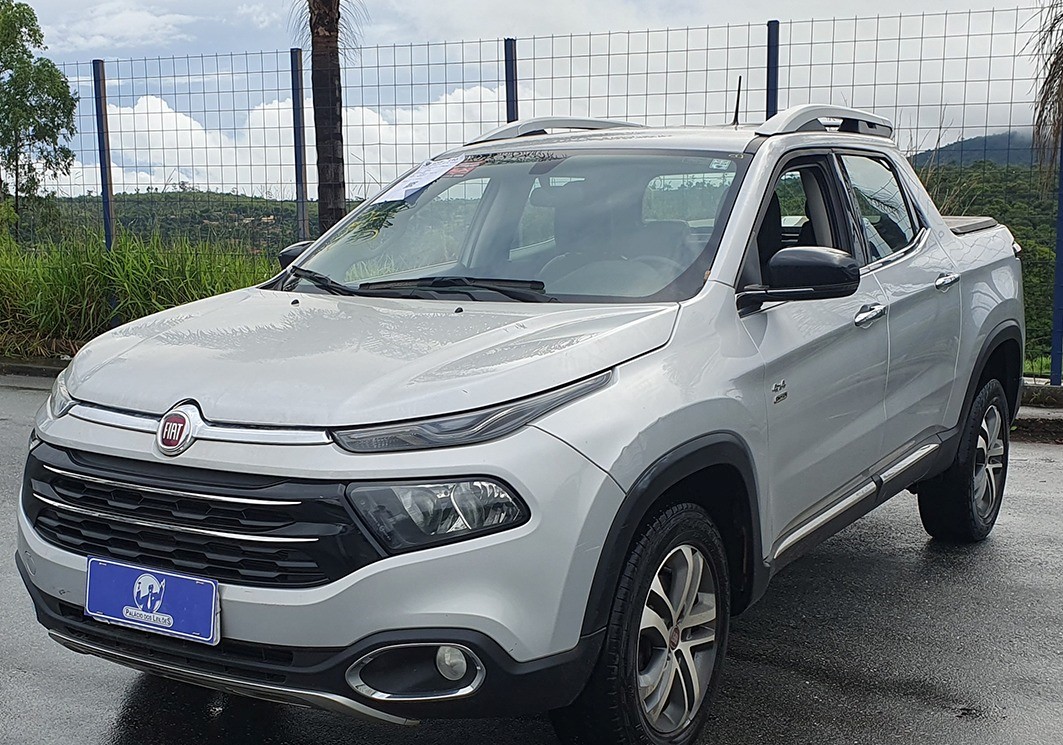 LOTE 24 FIAT/TORO VOLCANO AT D4 - 2017/2018
