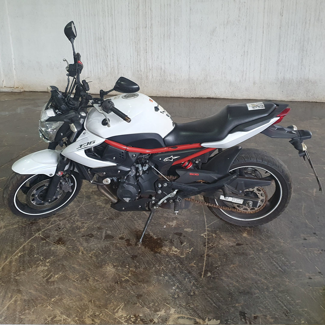 LOTE 30 YAMAHA/XJ6 N - 2012/2012