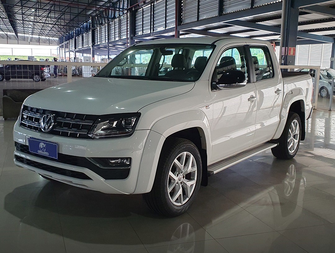 LOTE 15 VW AMAROK CD 4X4 HIGH - 2017/2017