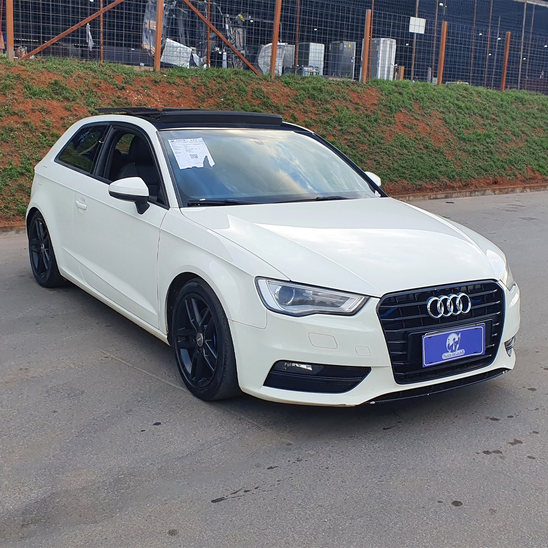 LOTE 17 AUDI A3 1.8TFSI - 2013/2013