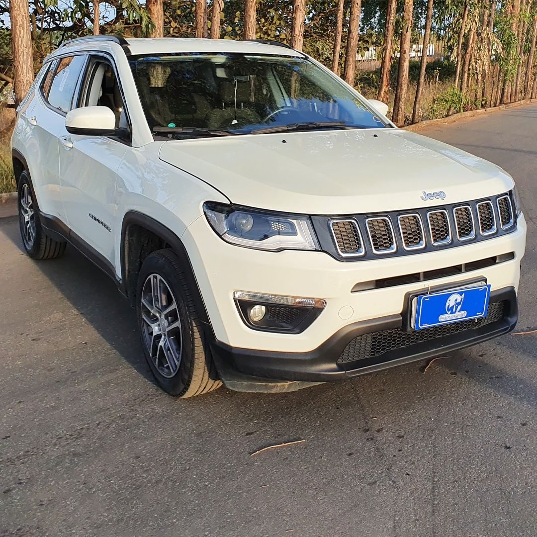 LOTE 04 JEEP/COMPASS SPORT F 