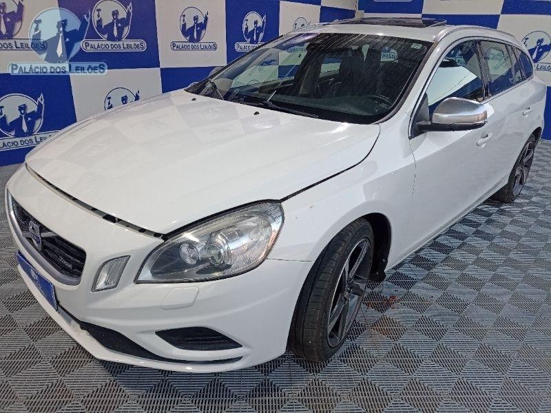 LOTE 25 I/VOLVO V60 3.0 T6 R-DES GASOLINA 2012/2013