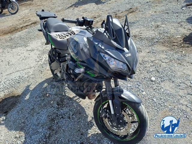 LOTE 18 KAWASAKI VERSYS 650 TOURER ABS 2019/2020