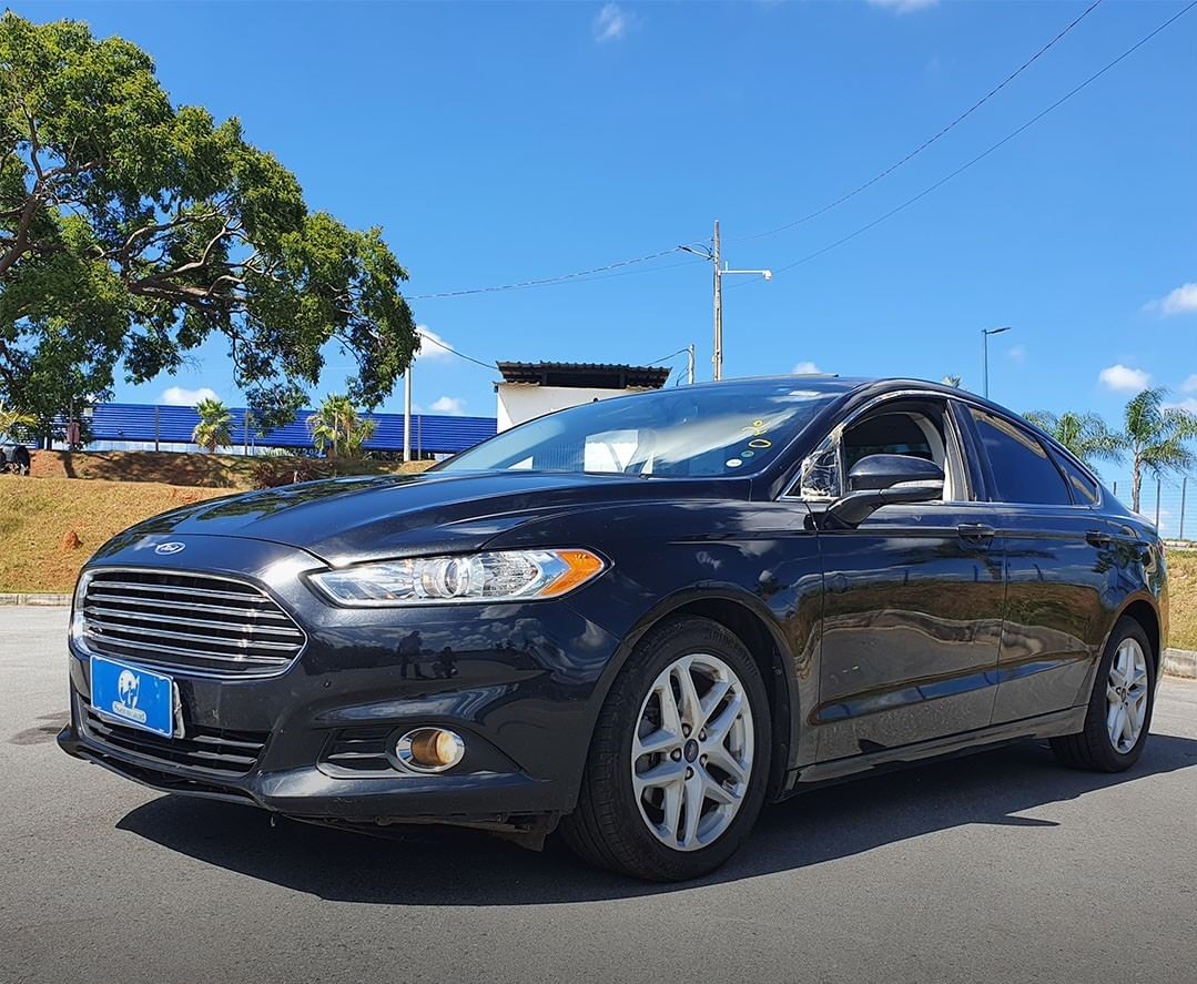 LOTE 29 FORD FUSION
