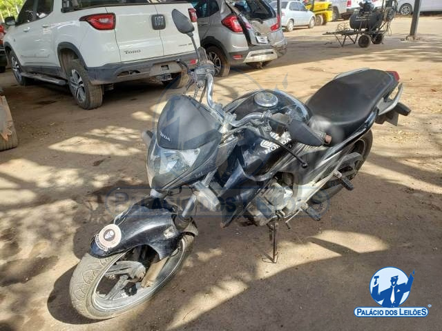 LOTE 12 HONDA CB 300R 2014/2014 