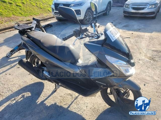 LOTE 09 HONDA PCX 150 2017/2017 