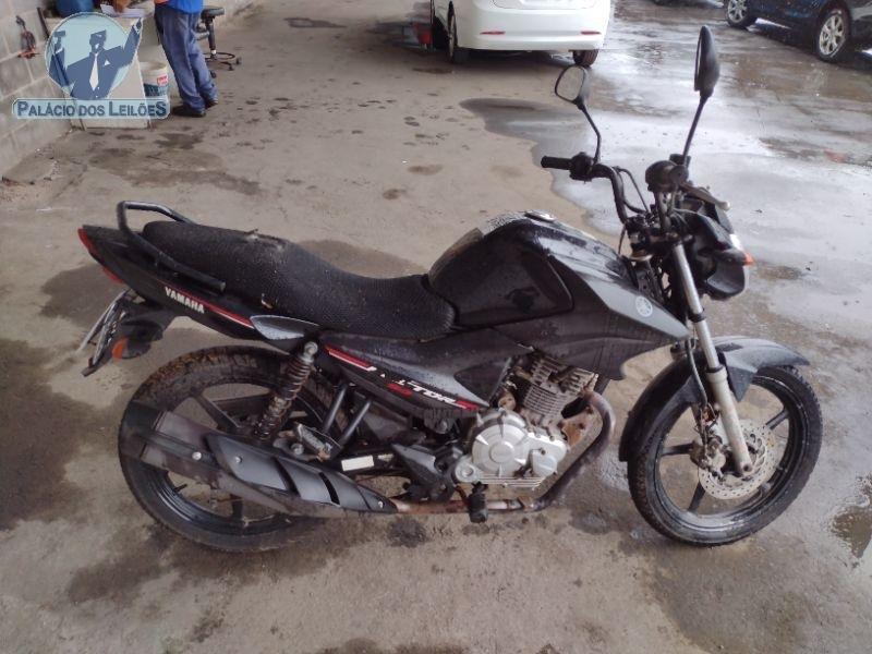 LOTE 29 YAMAHA/YBR150 FACTOR ED